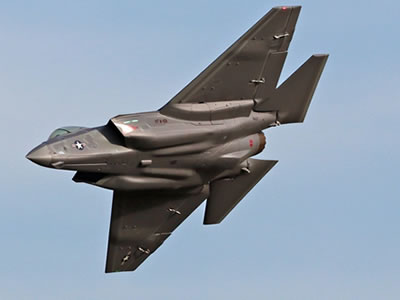 Freewing F-35C Lightning II 12S 110mm EDF  with Gyro  PNP Jet